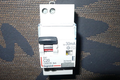 Disjoncteur differentiel 2pole - disjoncteur,