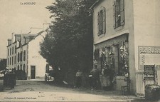 CARTE POSTALE / BRETAGNE LE POULDU / DEVANTURE COMMERCE ARTICLES DE BAINS DE MER