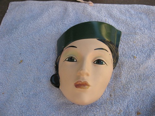 Masque tete femme en - , de