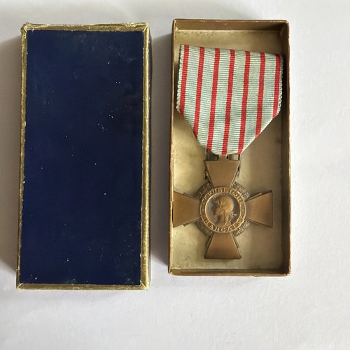 Croix combattant ancienne - croix,