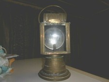 LANTERNE CHEMIN DE FER PAR A.BUTIN BON éTAT SAUF UN VERRE TRES BELLE PATINE