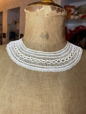 DENTELLE ANCIENNE -Petit col