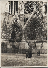 France, Reims, la Cathédrale protégée par des sacs de sable, Tirage vintage, ca.