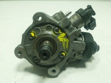 03L130755AA POMPE À INJECTION