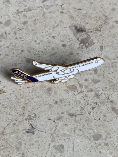 Pin airbus 340 - a, ++