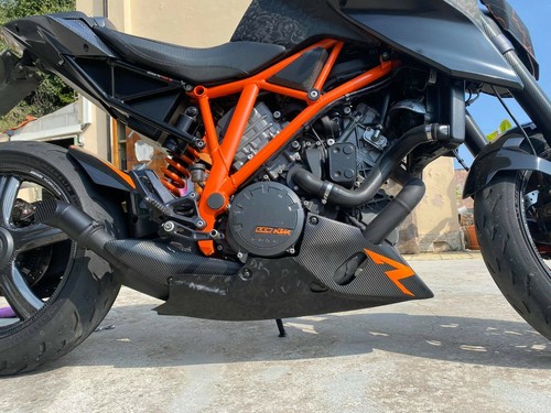 Ktm superduke 1290 gt - 1290,