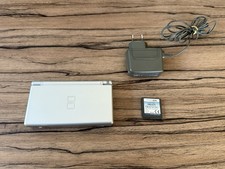 Console Nintendo DS Lite Silver / grise , TBE , fonctionnelle .