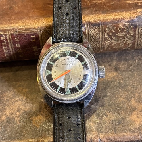 Ancienne montre bracelet - bracelet, arvor