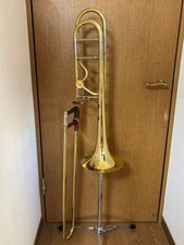 BACH A47 MLR TROMBONE Case