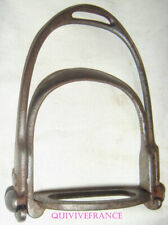 EQ3024 - ETRIER DE SECURITE POUR MONTE EN AMAZONE fin XIXe