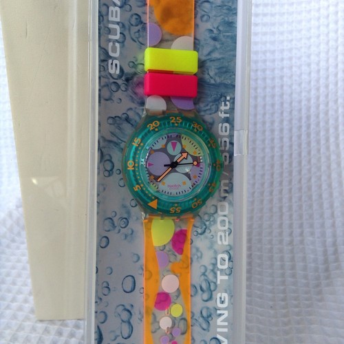 Swatch scuba 200 new mint - scuba, new/mint