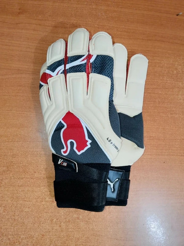 Puma goalkeeper gloves 08 - puma,