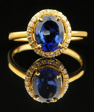 Bague de fiançailles halo