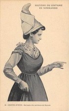 CPA 14 NORMANDIE HISTOIRE COSTUME SERVANTE ENVIRONS BAYEUX