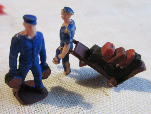 Figurines vintages maquettes - 2,