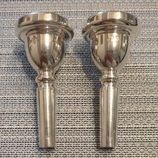 Embouchure de tige moyenne