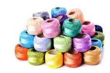 COTON PERLE  N°8 PLUS DE 100 TEINTES 1,90 EUROS PIECE