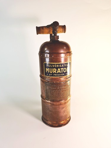 Ancien pulvérisateur en - 🧴,