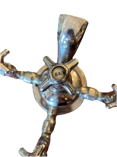 Robinet ancien baignoire - robinet,