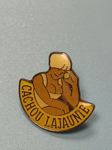 Pin vintage cachou - vintage,