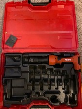 Sertisseuse Hilti NPR 19 A