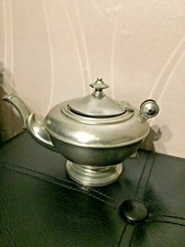 petite théière art déco