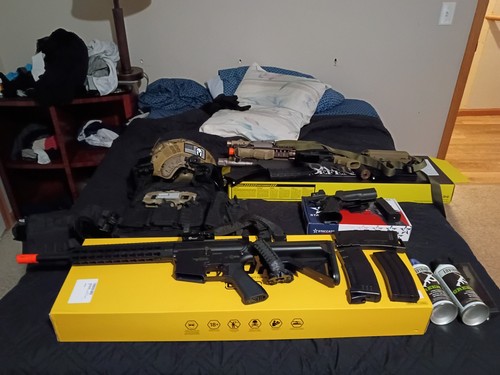 Airsoft gun lot mk18 - gun, dd