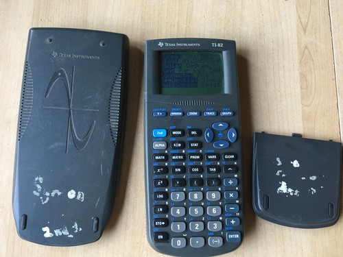 Calculatrice texas - ti, /