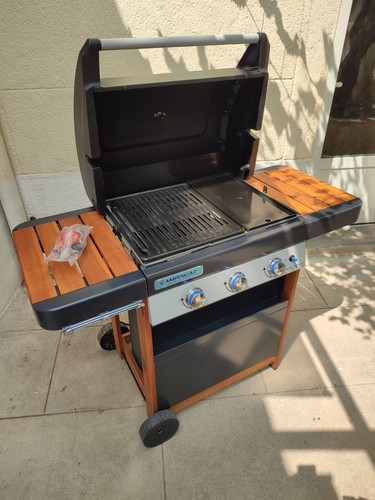 Barbecue gaz avec plancha - barbecue, à