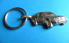 Porte clé automobile ALFA ROMEO  brillant R.17