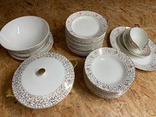 Service vaisselle ancien