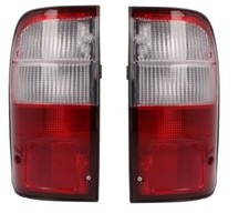 LAMPE  FEU ARRIERE DROITE + GAUCHE TOYOTA HILUX VI Pick-up 06.1997-06.2005