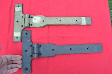 2 anciennes grosses charnières pentures en laiton (40cm - 1kg600 l'une - Loft)