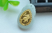 Magnifique Pendentif Dragon en Jade Clair plaqué Or 24K