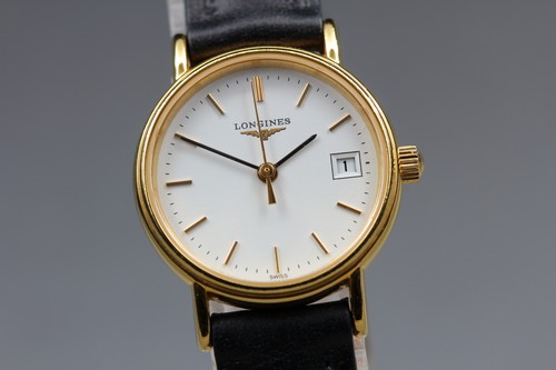 Presque comme neuve montre - comme,