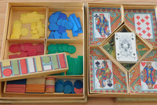 VINTAGE ancien JEU NAIN JAUNE