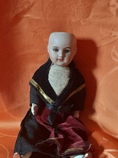 ancienne poupée tête