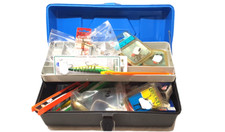 Boîte Pécheur Garni d’accessoires NEUF Leurre dur Cuillère Monture Hameçon ...