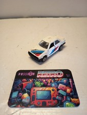 BMW 325i Majorette 1/56 N°229