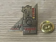 pins VANDYSTADT PRESSE piles UCAR signe PRODIMPORT. Photos sport prestige
