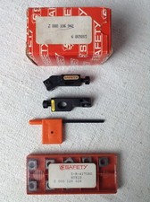 2 Portes outils SANDVIK /