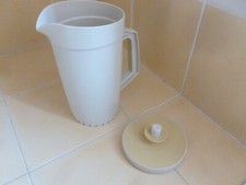PICHET VERSEUR TUPPERWARE EN