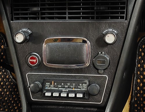 Bmw 2002 façade autoradio - bmw,