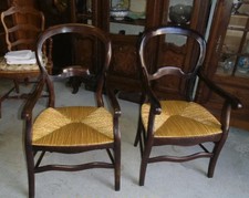 PAIRE DE FAUTEUILS LOUIS