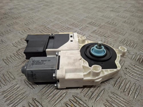 Moteur leve vitre avant gauche