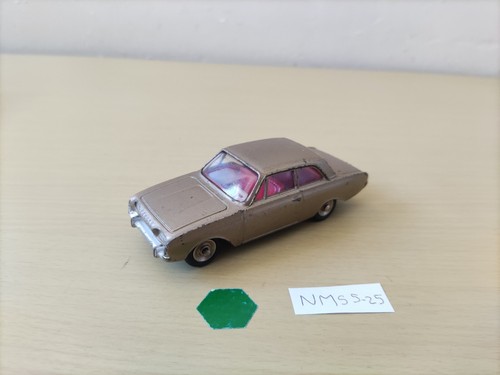 Dinky toys ford taunus - dinky, toys,