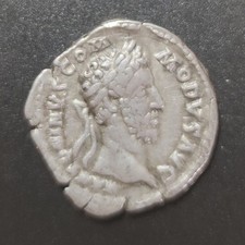 commode denier 182 rome