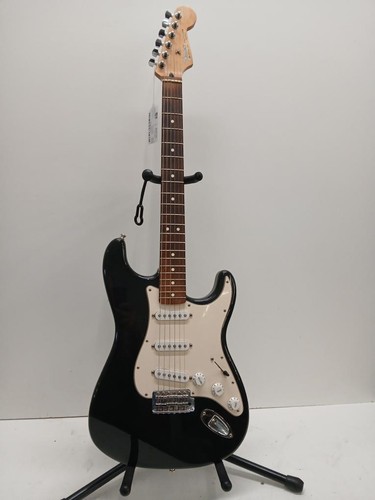 Fender stratocaster - fender,
