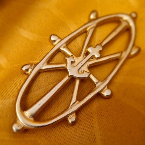 Grande broche marine - grande,