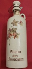 Bouteille Céramique Art Nouveau Pineau Des Charentes.